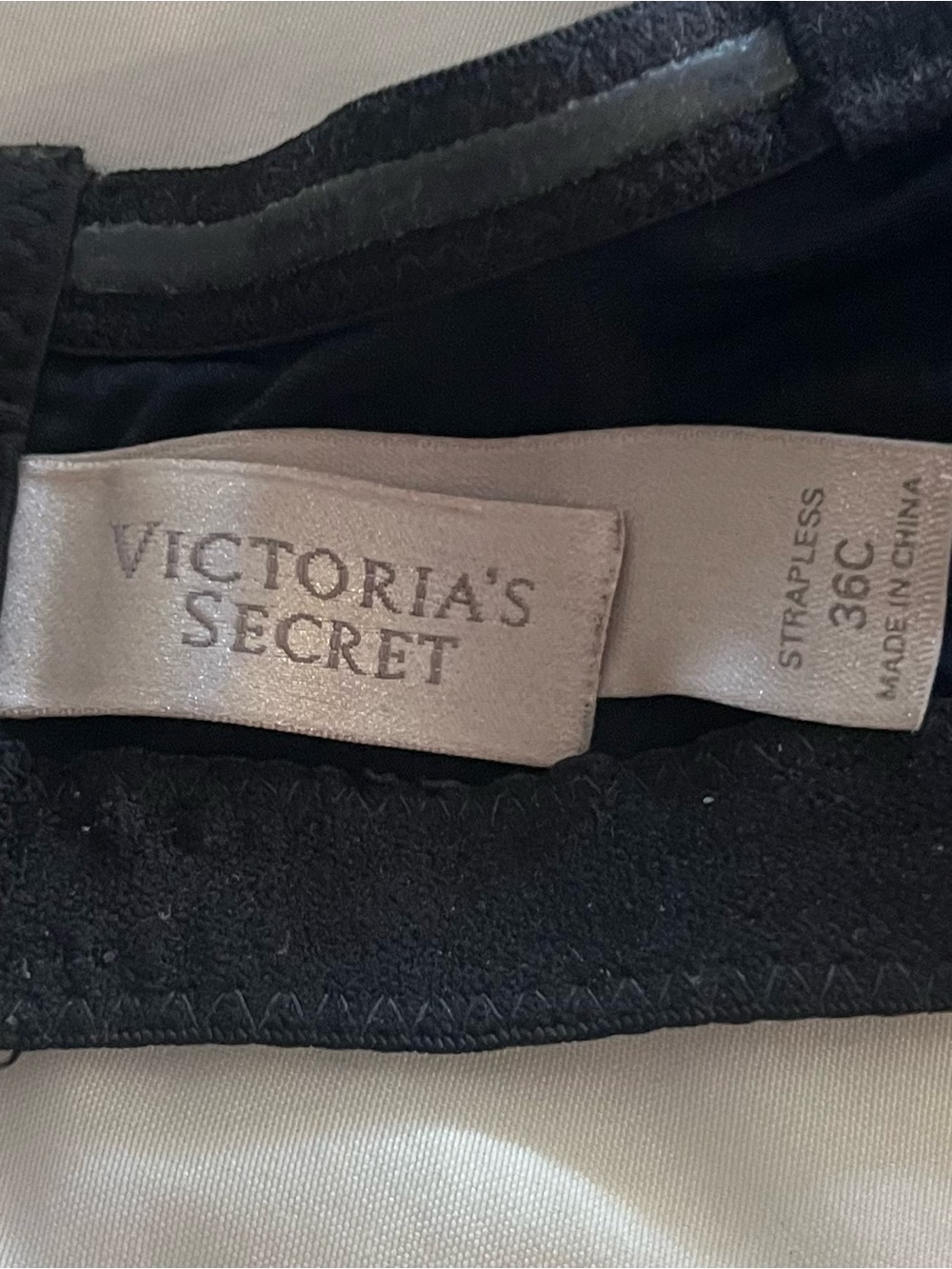 Victoria's Secret Very Sexy strapless bra 36 C black underwire 36C - Picture 2 of 9